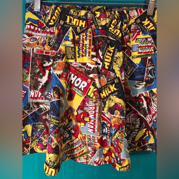 Handmade Vintage Marvel Comic Mini Skirt 🦸🏻‍♀️ - Picture 7 of 16